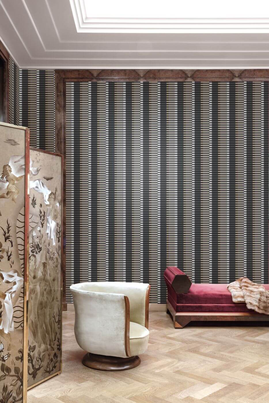 Tapeta w pasy do nowoczesnego salonu Khroma FOL404 Julies Folies