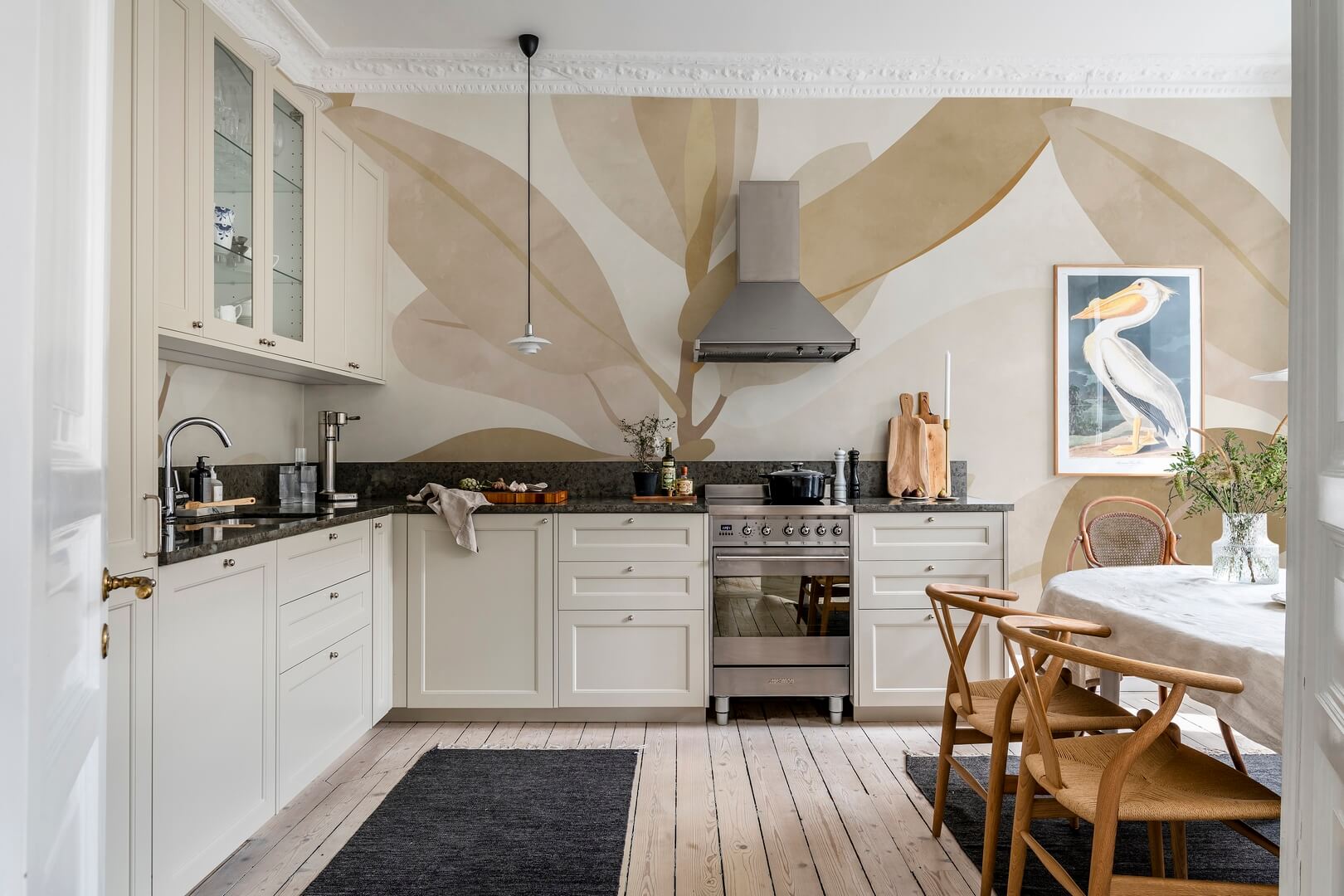 sztukateria sufitowa w kuchni