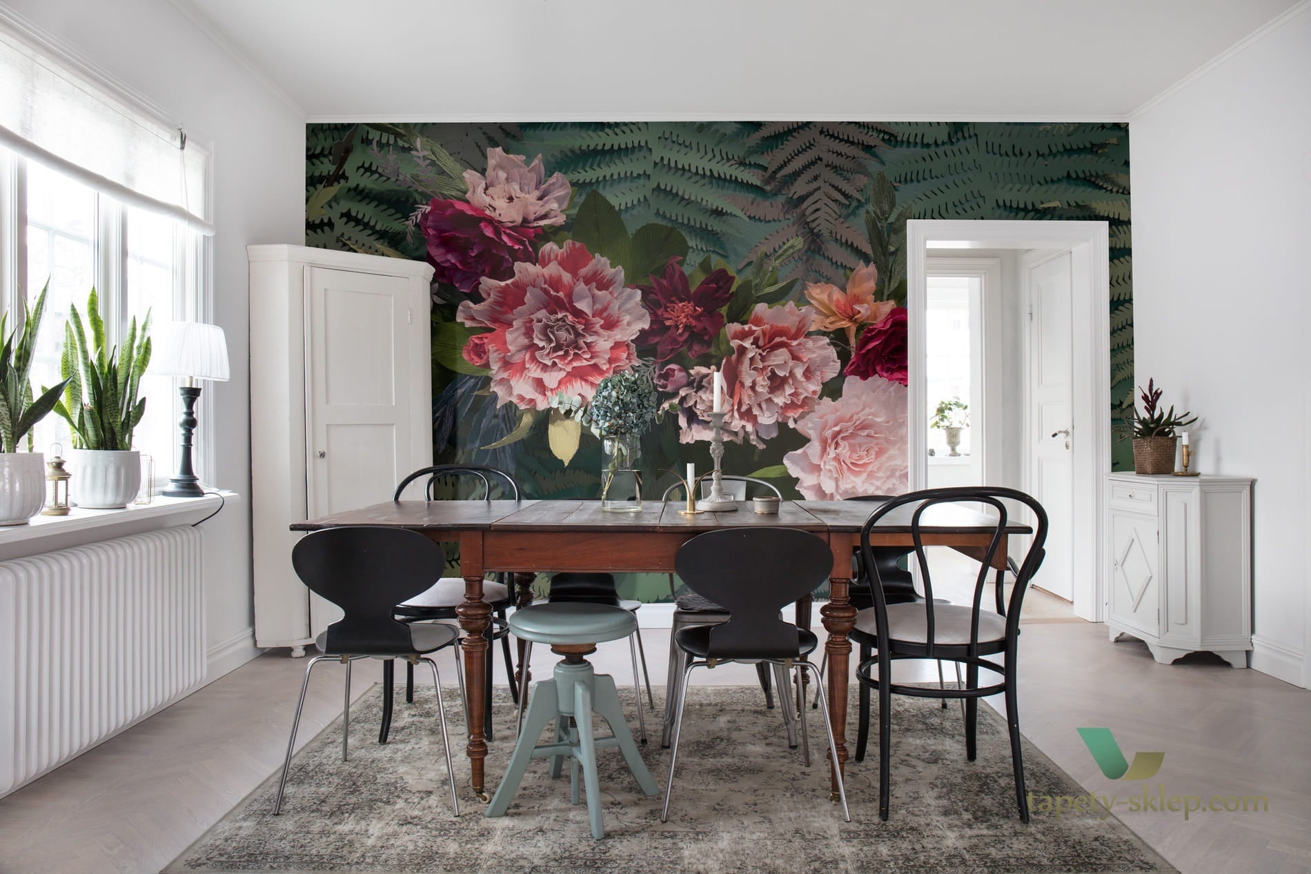 Fototapeta Rebel Walls R15802 Unfading Flowers Colossal