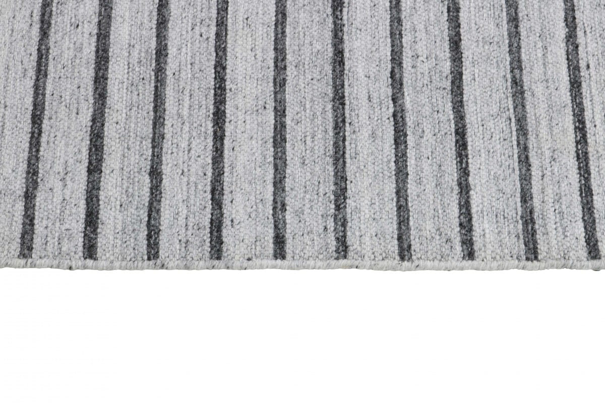 Szary Dywan Reza's w Jasno Szare Paski - NOUVEAU STRIPES SILVER DARK/GREY