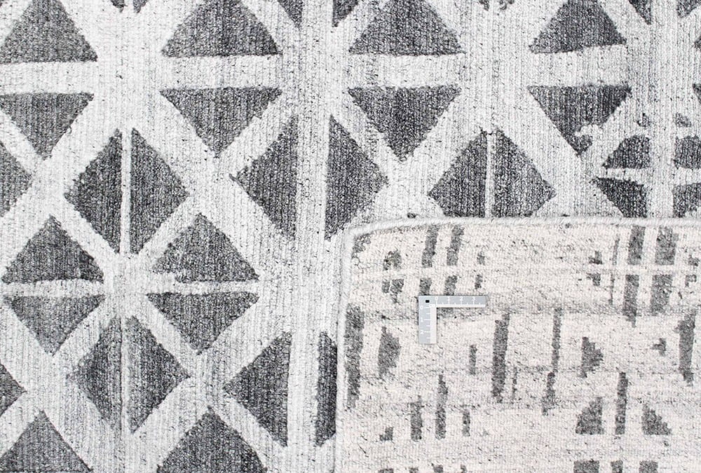Szary Dywan Reza's Wycinany - SHANGRI LA MOSAIC 7040