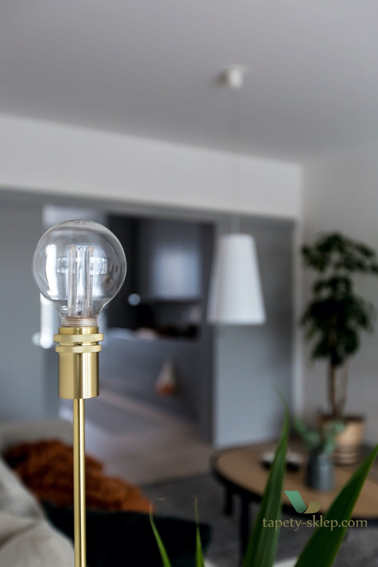 Lampa stojąca Astrid Brushed brass 202965 Globen