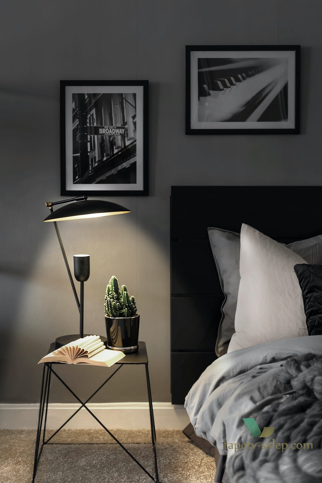 Lampa stołowa lamp Undercover Black/Brushed Brass 220111 Globen