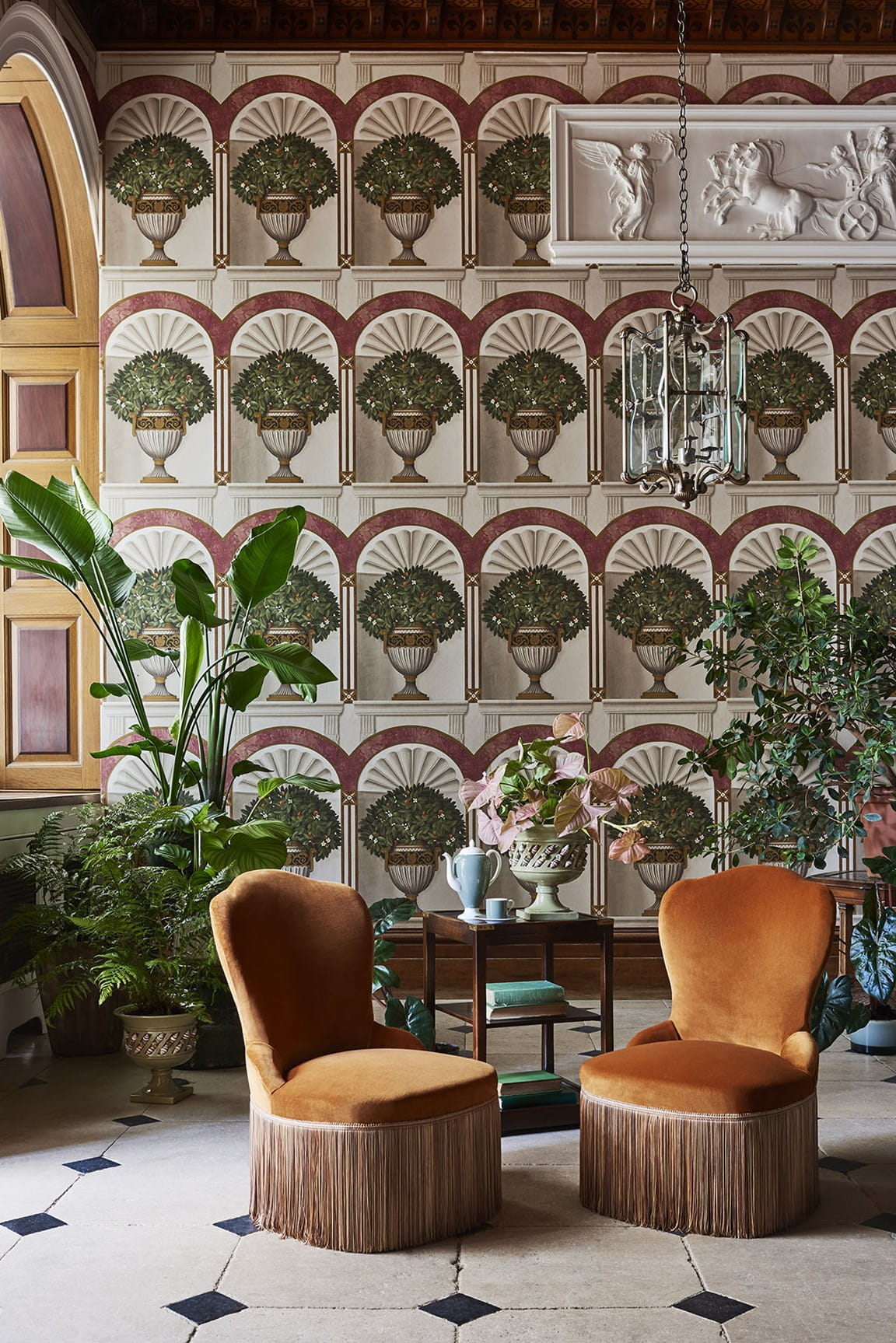 Tapeta Wachlarze Cole & Son 118/11026 Royal Jardiniere Historic Royal Palaces – Great Masters