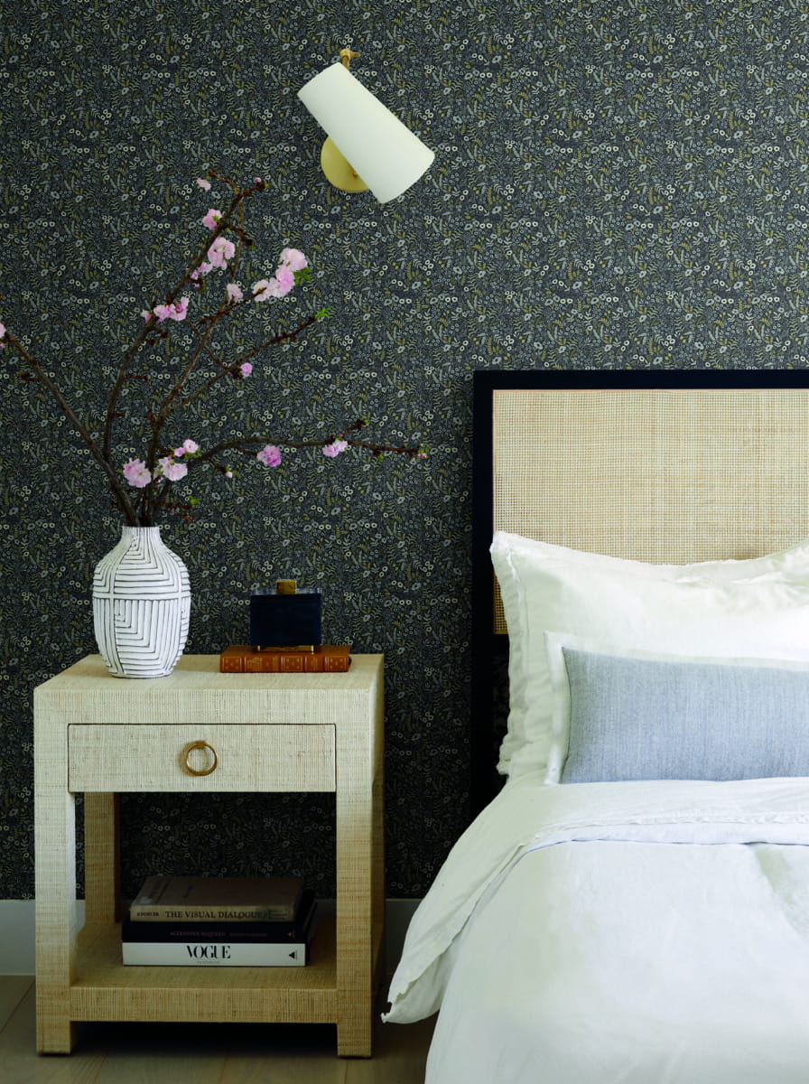 Tapeta Drobne Kwiaty York Wallcoverings RI5124 Tapestry Rifle Paper Co.