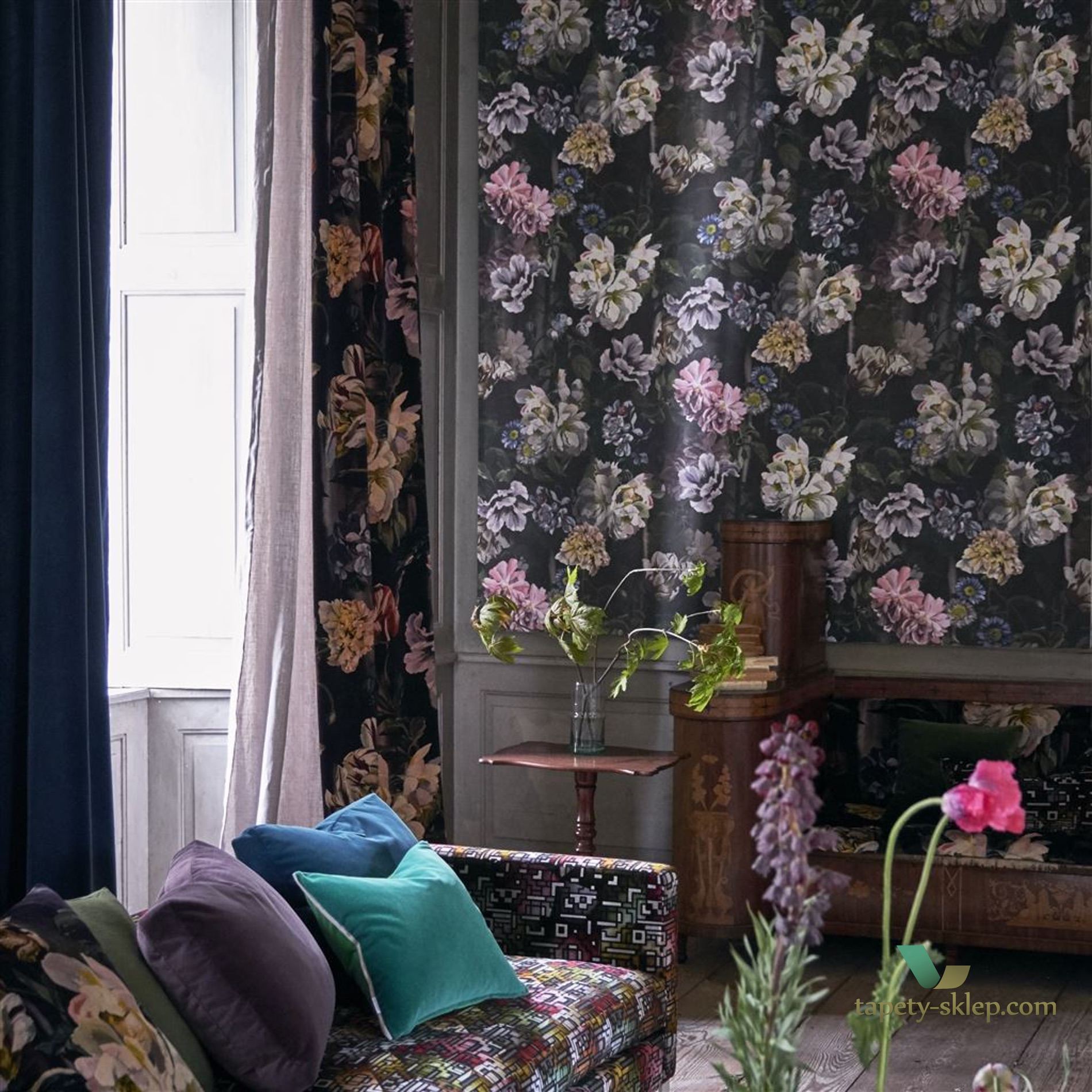 Mural Designers Guild PDG1038/01 Delft Flower Grande