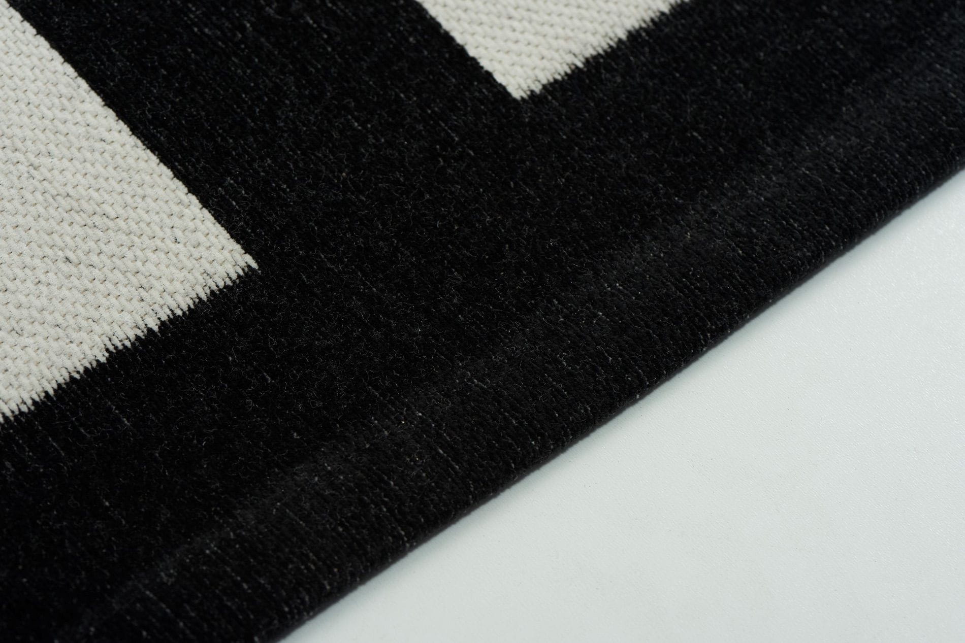 Dywan Geometryczny Czarny Carpet Decor Hampton Black Art Deco Collection