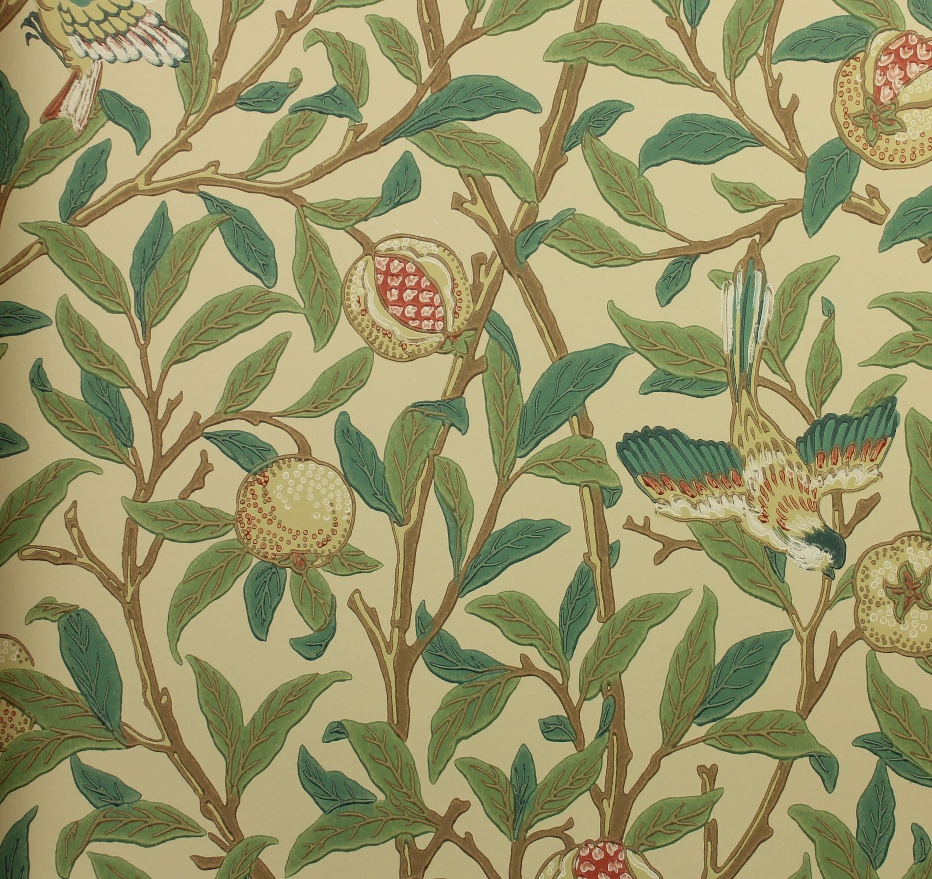 Tapeta Ptaki i Owoce Morris & Co. 216841 Bird & Pomegranate Compilation