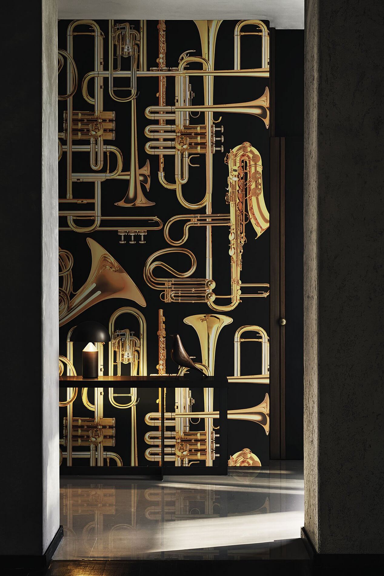 Tapeta labirynt z instrumentów dętych London Art 13TP 01 Donald Trumpet Luxury Shit Toiletpaper