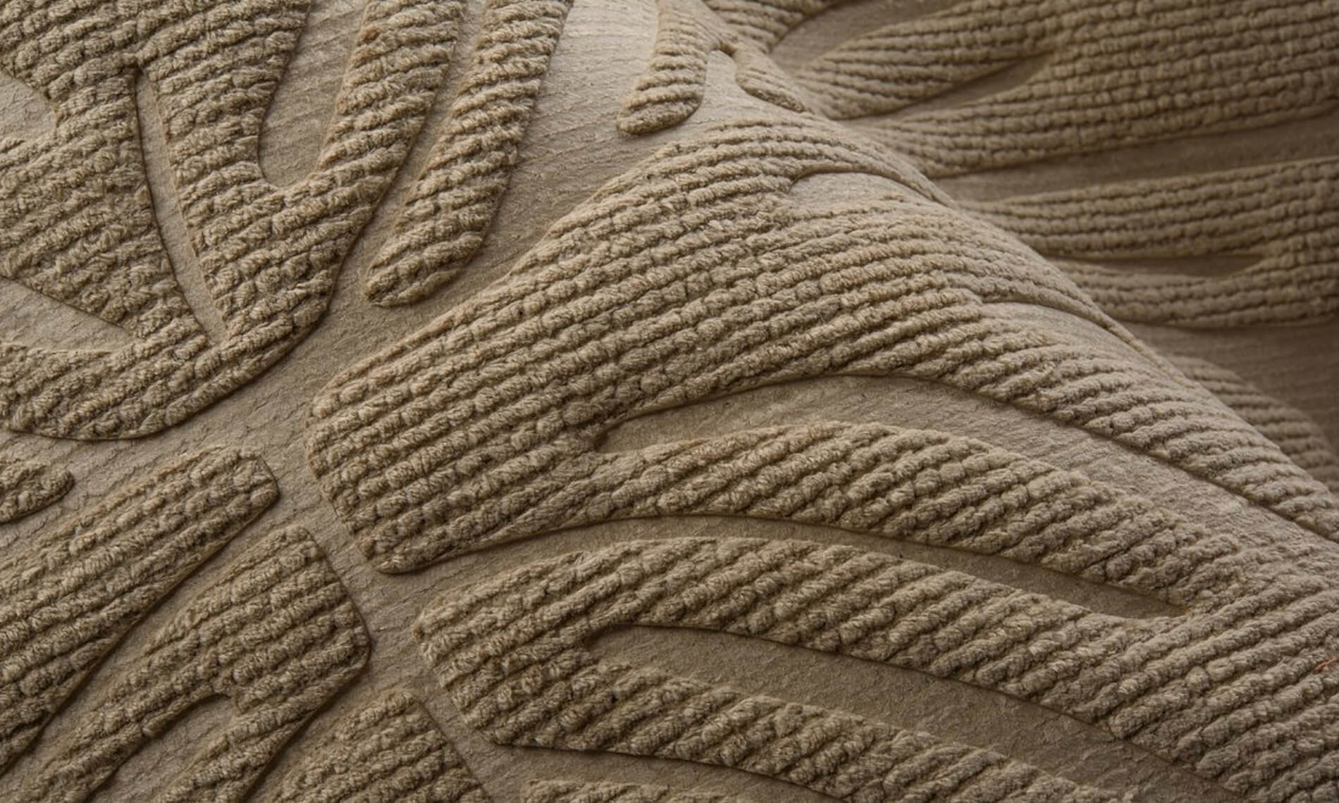 Tapeta tekstylna w liście monstery Arte 43023 Monstera Yala