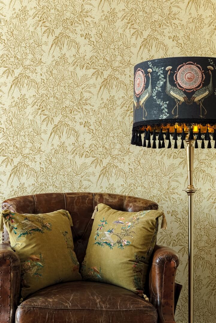 Tapeta Botaniczna Mind The Gap CHERRY ORCHARD Sand WP30009 Transylvanian Roots