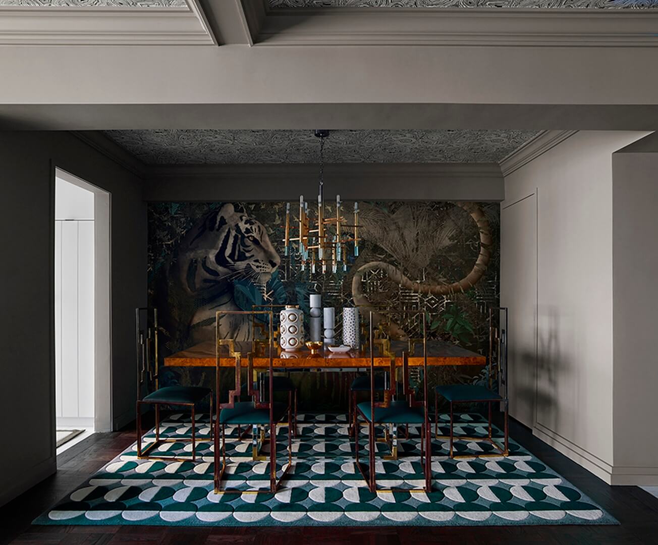 Tapeta Tygrys Muance MU13067 Hunting Party Amber