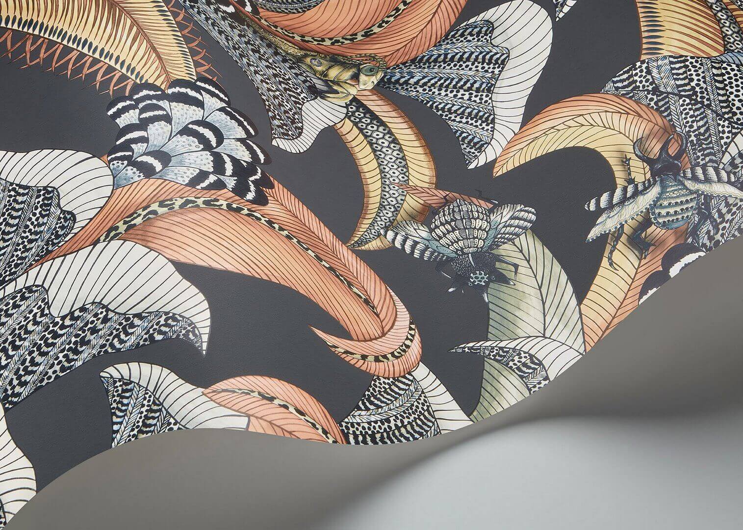 Tapeta w liście i owady Cole & Son 119/1005 Hoopoe Leaves Ardmore Jabula