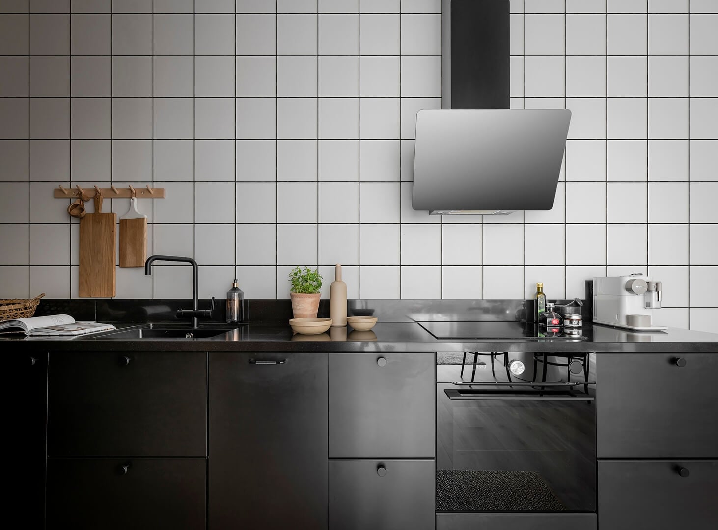 Tapeta kafle Rebel Walls R18536 Square Tiles Clean White Pops