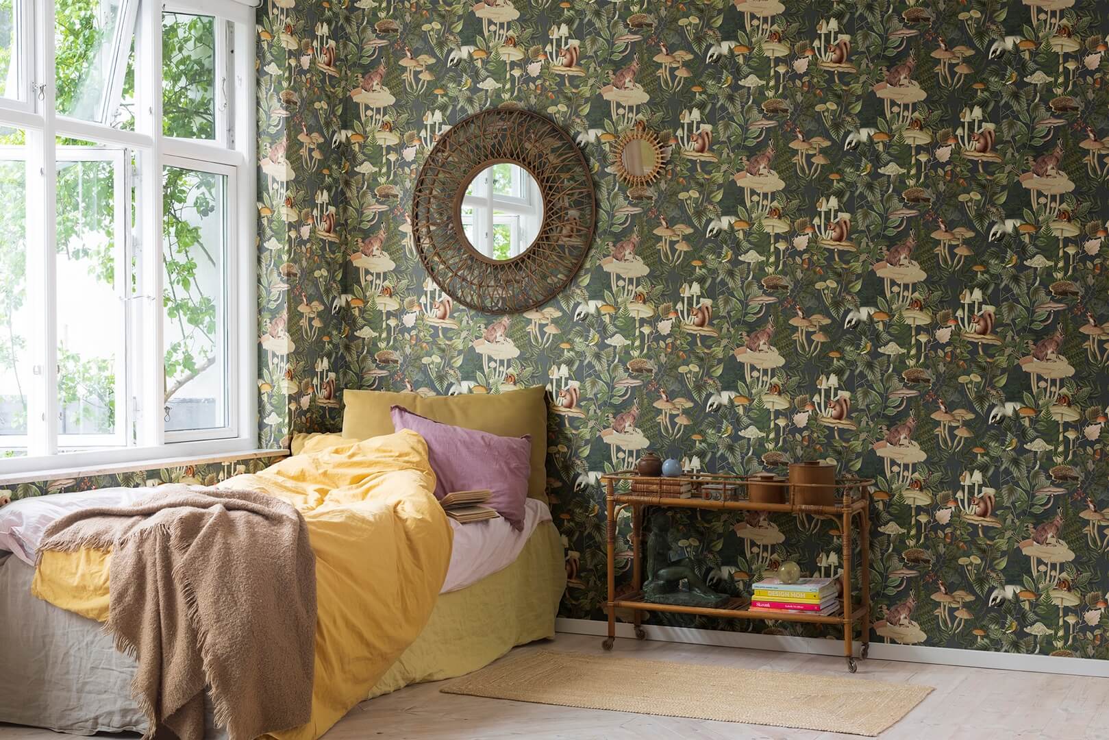 Tapeta leśne zwierzątka Rebel Walls R18002 Wildlife Creek Forest Green Dreamland