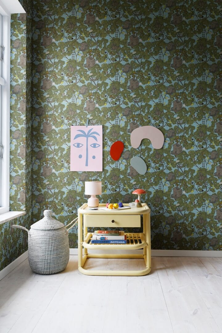Tapeta domek na drzewie Rebel Walls R18013 Treehouse Sunshine Dreamland