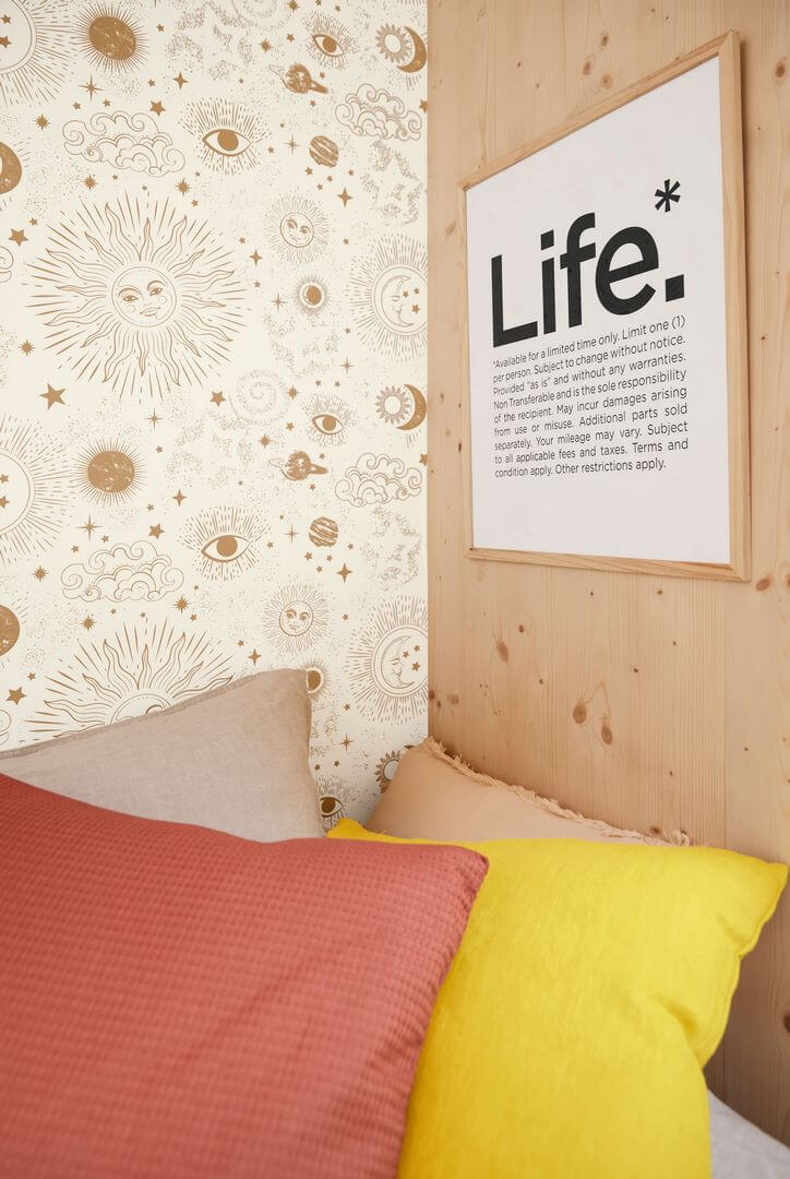 Tapeta kosmos Caselio YNF 103244040 Live Your Dreams Young & Free