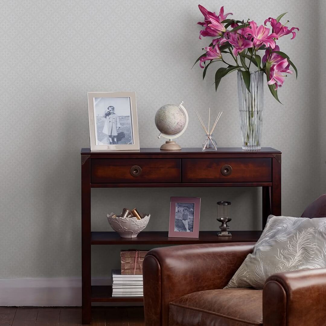Tapeta do malowania z geometrycznym wzorem Laura Ashley 113415 Mr Jones Paintable Volume I