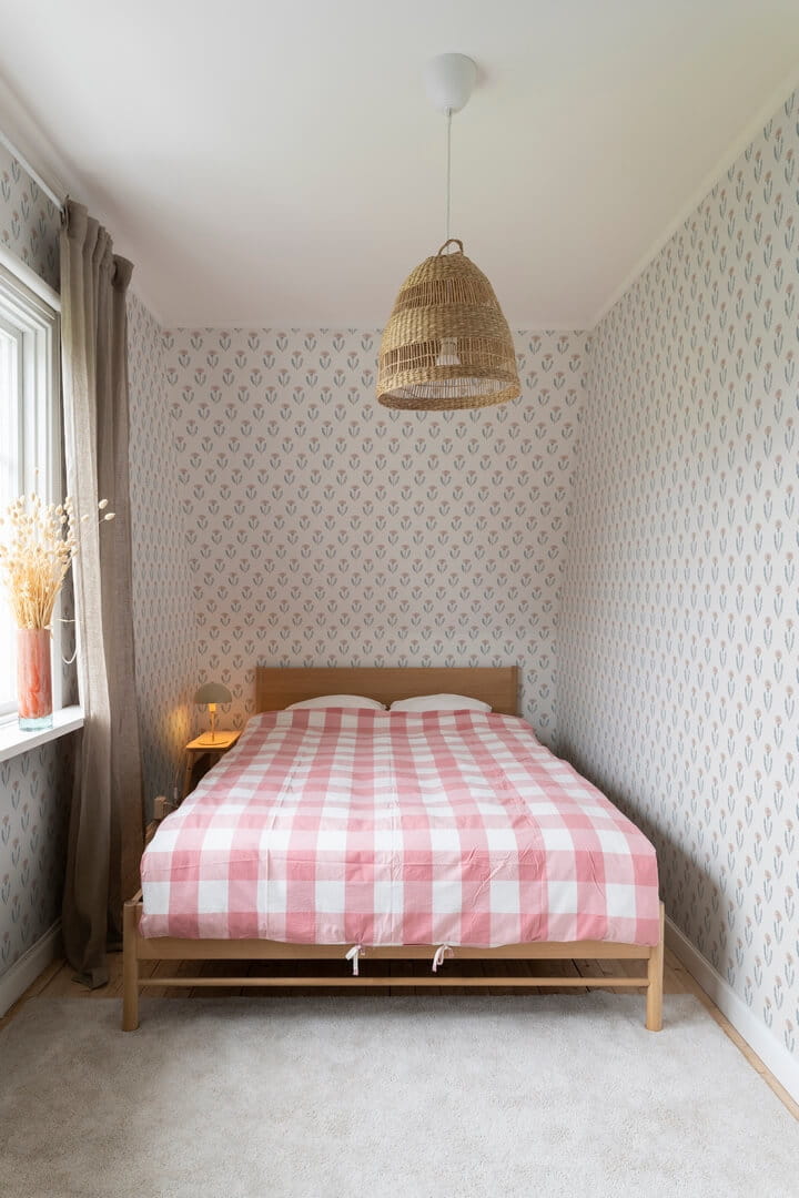 Tapeta kwiaty mlecze Sandberg S10139 Maskrosen Pink Huset i Solen