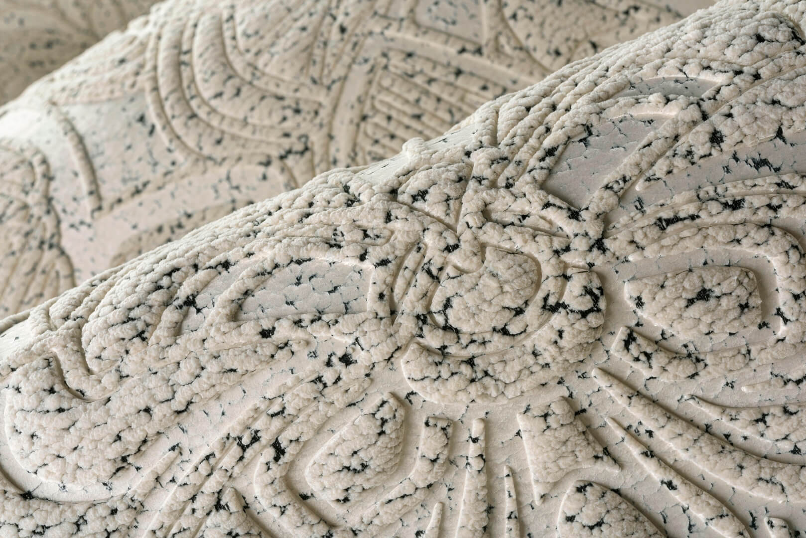 Tapeta tekstylna 3D ćma Arte Moooi MO4003 Mimic Moth Memento Moooi