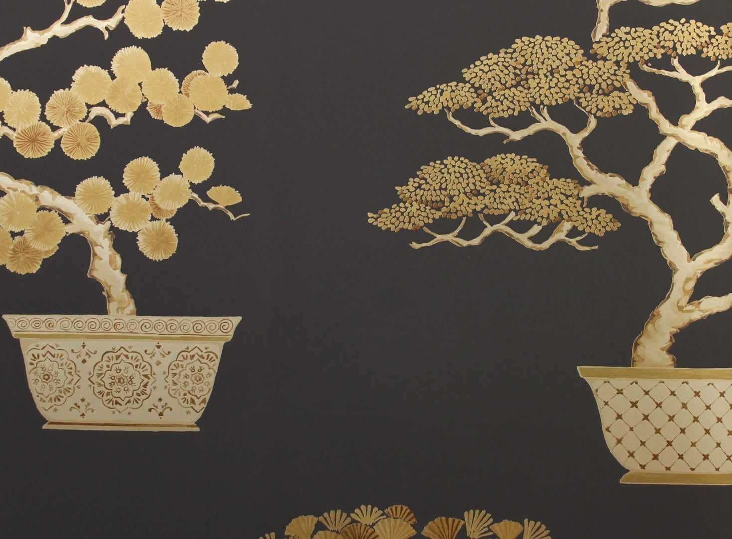 Tapeta drzewa w doniczkach Sanderson 217109 Penjing Water Garden