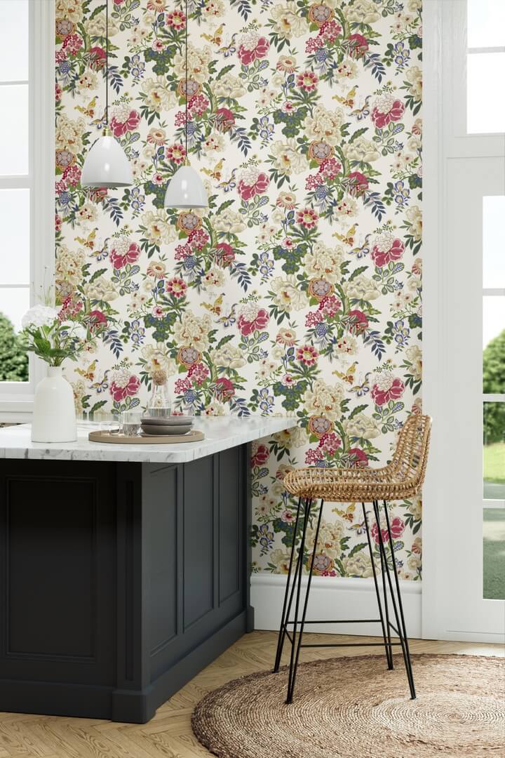 Tapeta kwiaty piwonie i motyle Sanderson 217121 Emperor Peony Water Garden