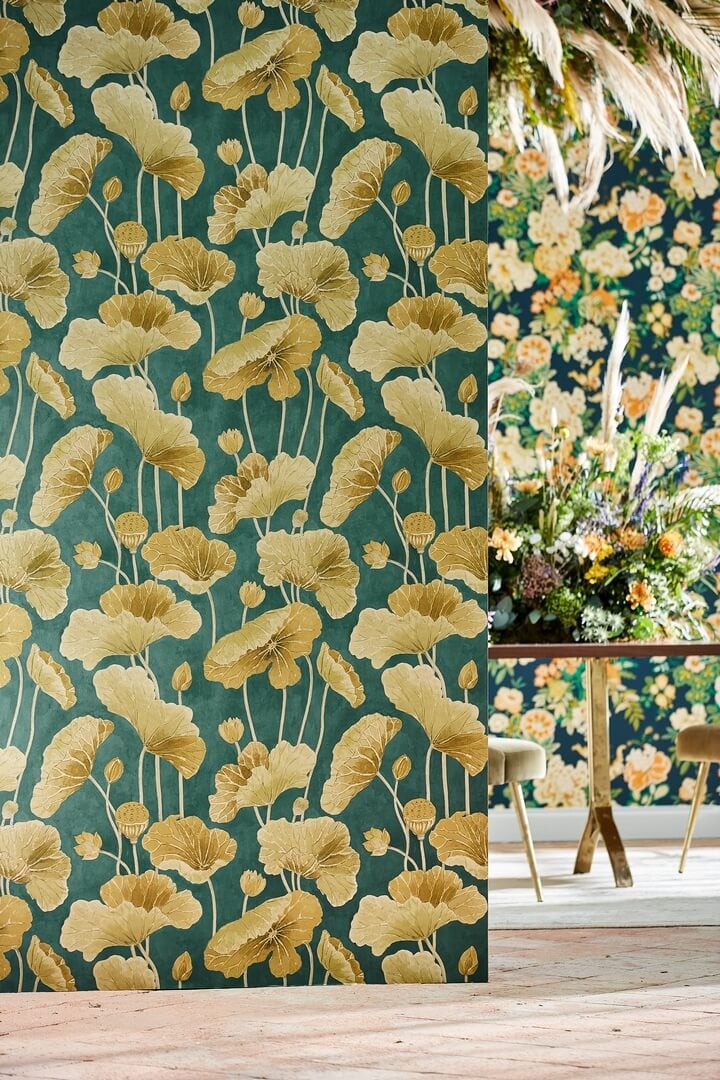 Tapeta liście lotosu miedziane Sanderson 217127 Lotus Leaf Water Garden