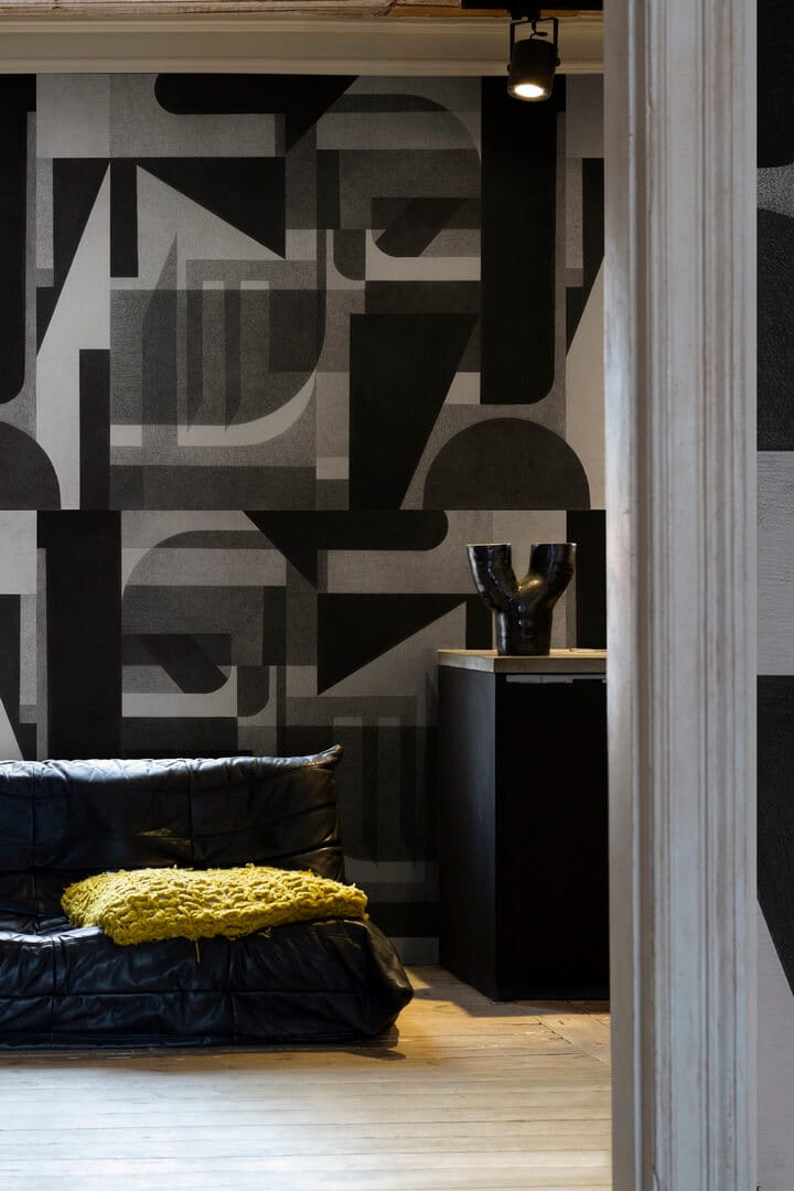 Fototapeta geometryczna Rebel Walls R19285 Vaasa Graphite Mic Linder