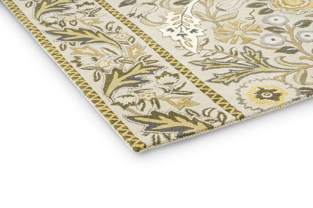 Klasyczny dywan w kwiaty  Morris & Co. Wilhelmina Linen Mustard 127401
