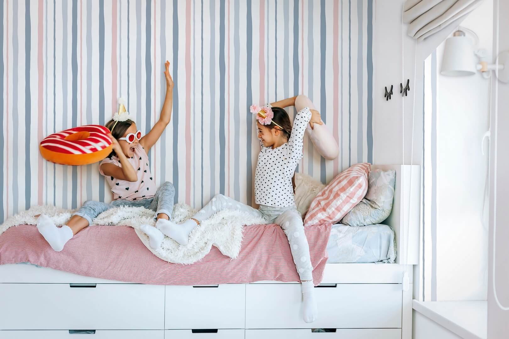 Tapeta kolorowe paski Marburg 45833 Kids Walls Little Adventures