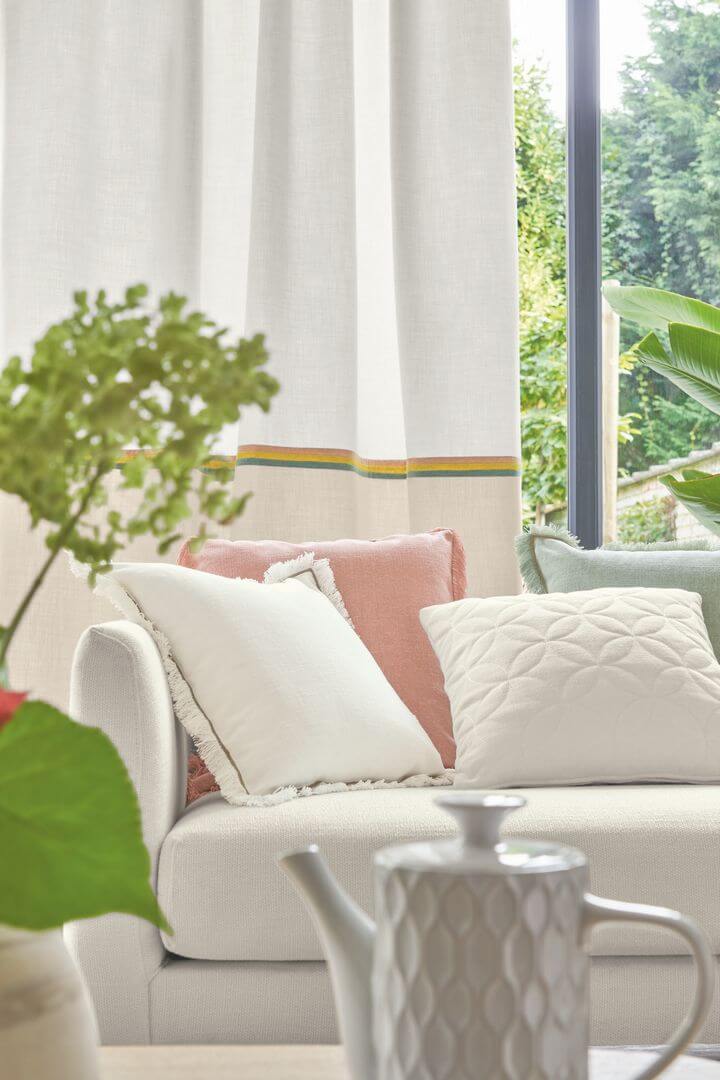 Tkanina jednokolorowa Camengo 40540148 Bruges 2 - 298  cm szer.