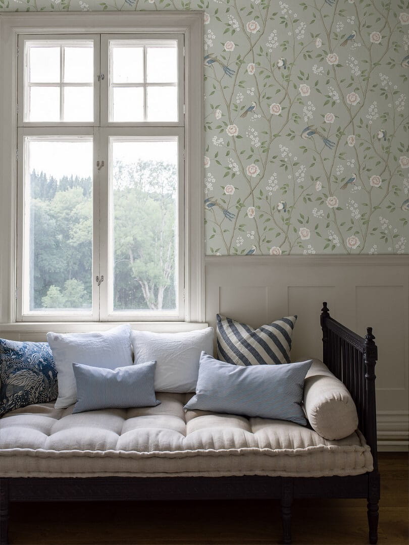 Tapeta botaniczna w stylu chinoiserie Boras Tapeter Paradise Birds 1903 Dreamy Escape