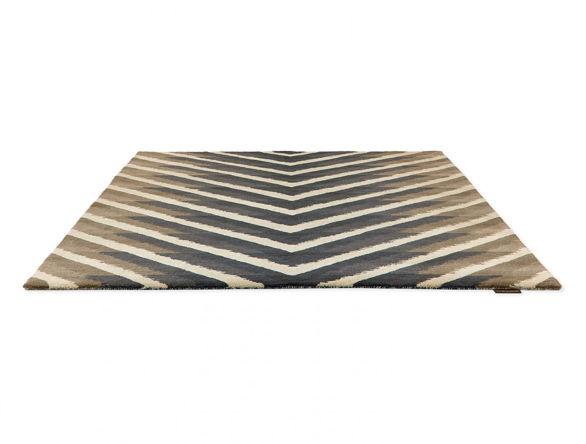 Nowoczesny dywan w zygzaki Harlequin MAKALU FLINT 142605