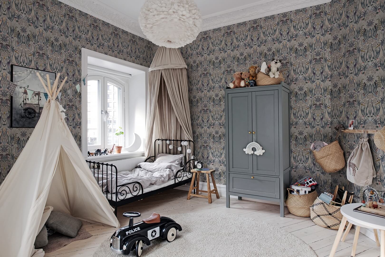 Fototapeta zaczarowany las mini Rebel Walls R19394 The Swedish Forest Mini blue Rebel Favorites