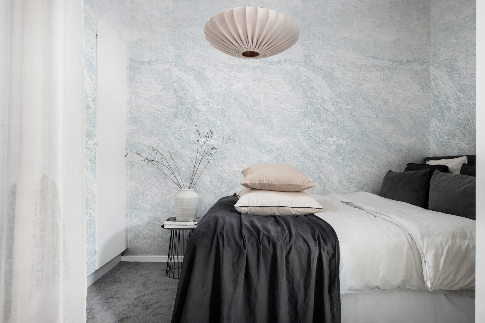 Fototapeta wzburzone fale Rebel Walls R19306 Breeze Ice Blue Imperfections