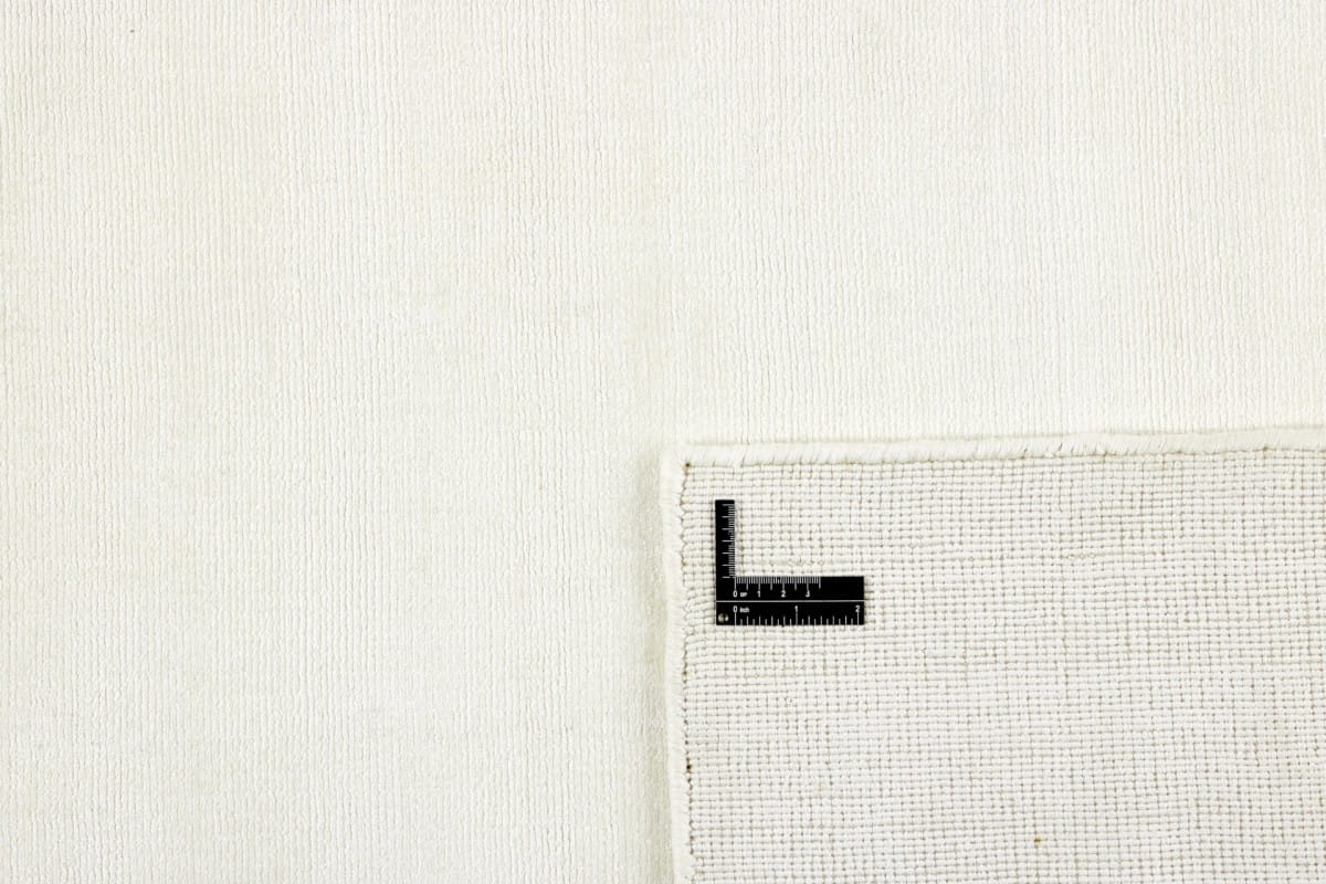 Dywan biały nowoczesny ELEMENTS WHITE HLC210181 Reza's