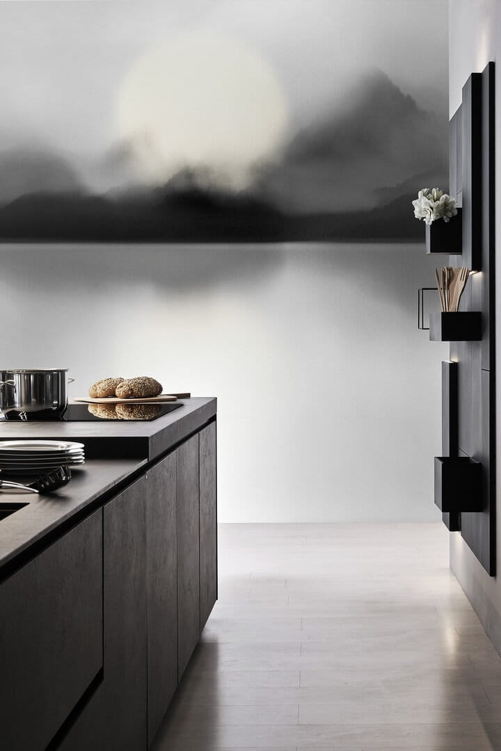 Fototapeta zamglone góry London Art 16093-04 Black Drop Exclusive Wallpaper 2022 Iconic Re-Edition