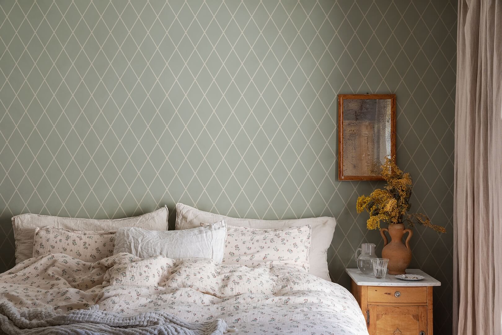 Tapeta kratownica Sandberg S10194 Gabriel Sage Green Villa Dalaro II