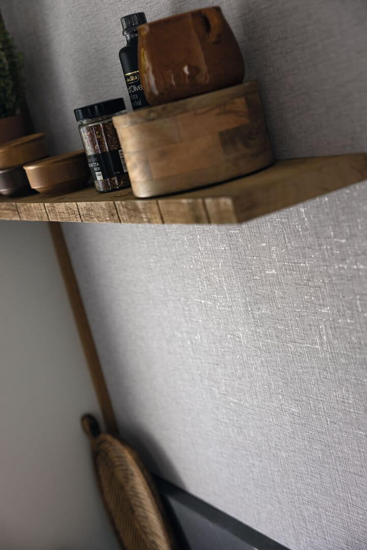 Tapeta płótno z metalicznymi elementami Caselio GAZ 103775020 Uni Metallized Gaze