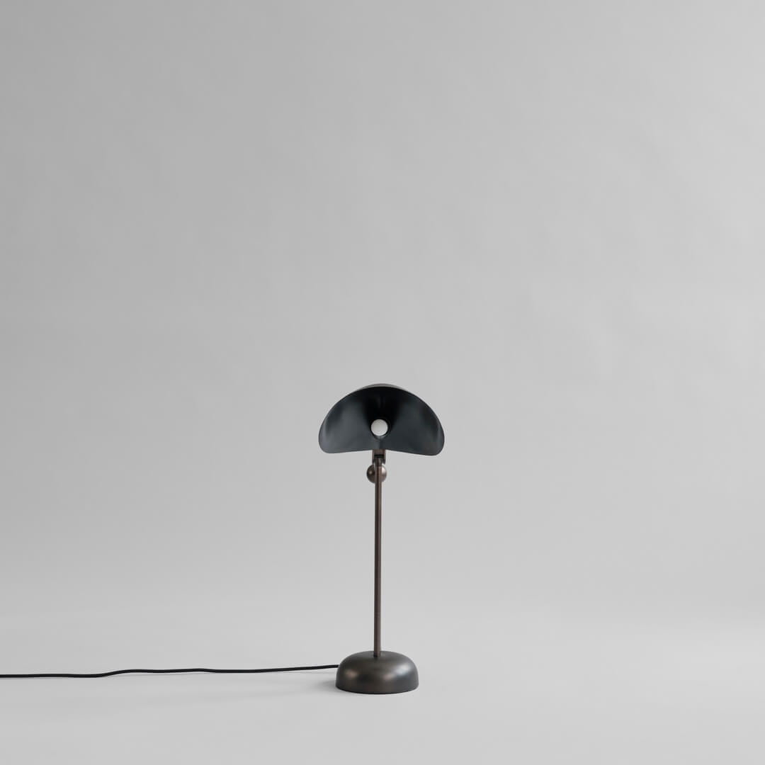 Nowoczesna lampa stołowa 223024 Stingray Bronze Lighting 101 Copenhagen