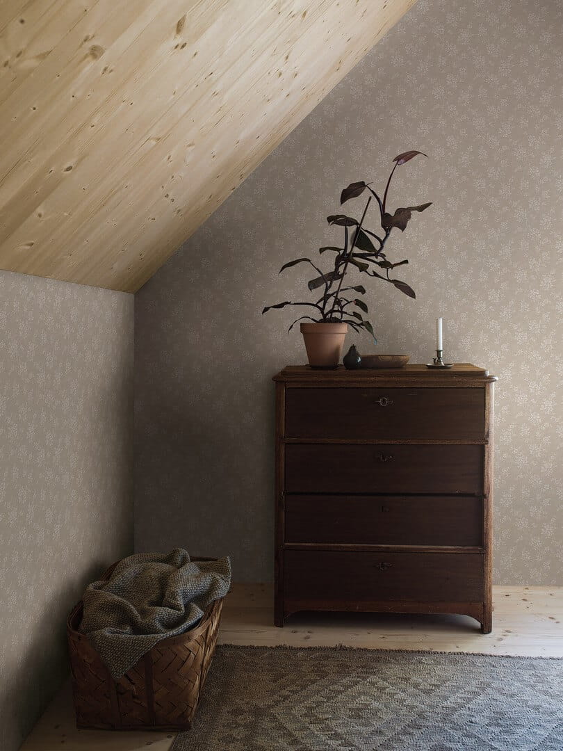 Tapeta różyczki vintage Boras Tapeter Hip Rose 4725 Woodland