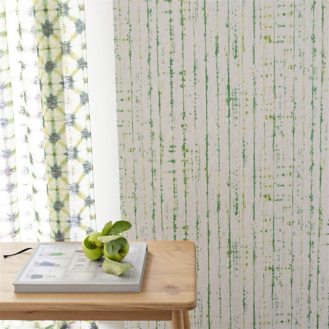 Tapeta rozmazane paski Designers Guild PDG1159/02 Shiwa Ikebana