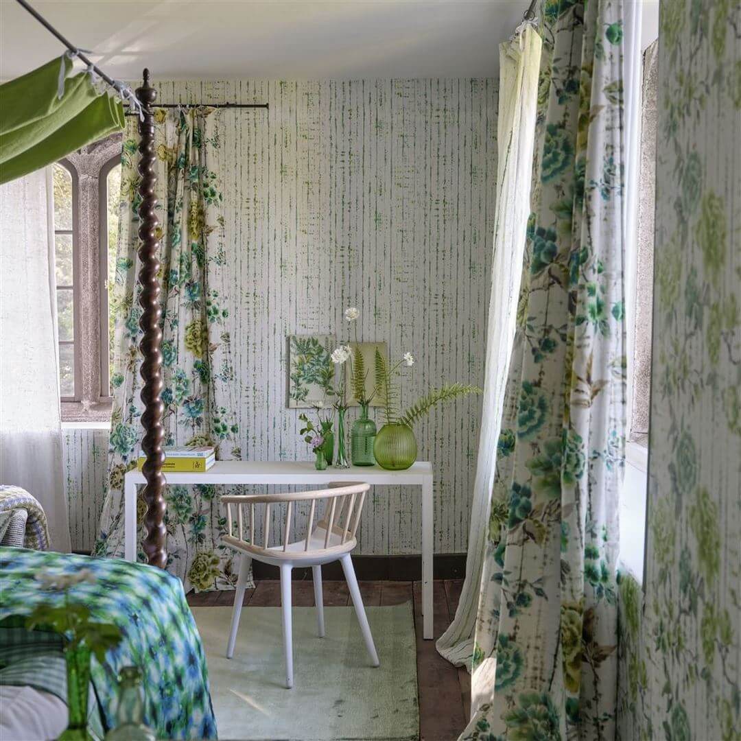 Tapeta rozmazane paski Designers Guild PDG1159/03 Shiwa Ikebana