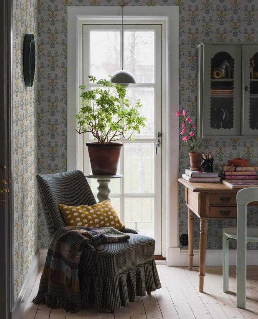 Tapeta kwiaty retro Boras Tapeter Sippor 4811 New Heritage