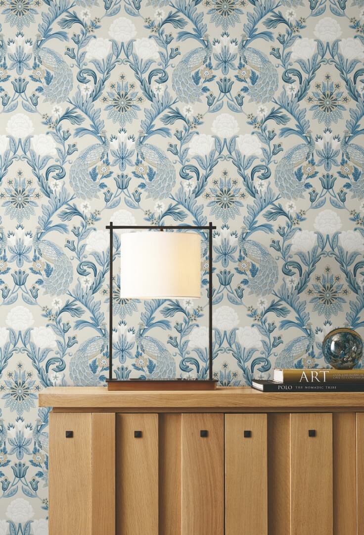 Tapeta pawie i kwiaty York Wallcoverings AC9105 Plume Dynasty Art & Crafts
