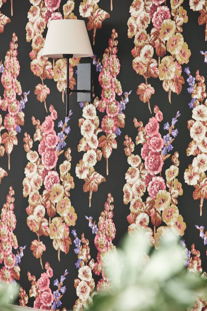 Tapeta kwiaty vintage Sanderson 217032 Hollyhocks One Sixty