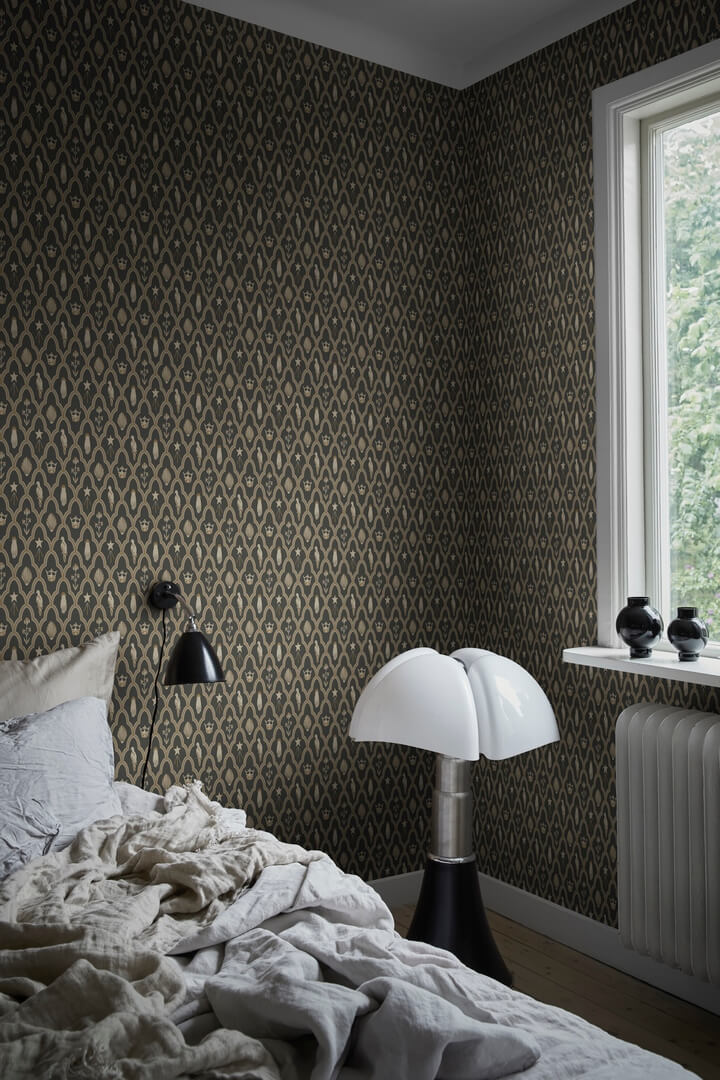 Tapeta kratownica Sandberg S10270 Turtledove Barn Charcoal Le Village