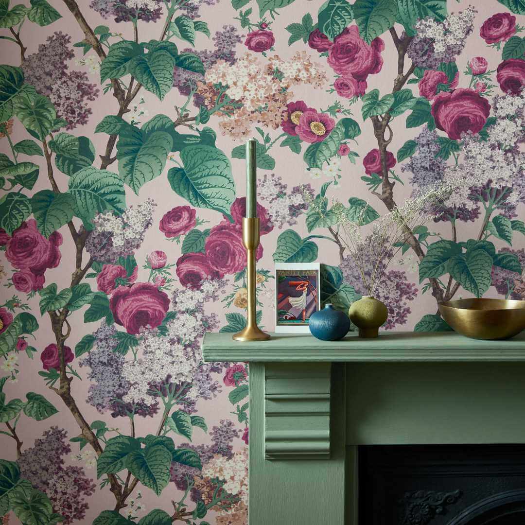 Tapeta angielski ogród 1838 Wallcoverings 2311-168-02 Floribunda Blush V&A Decorative Papers