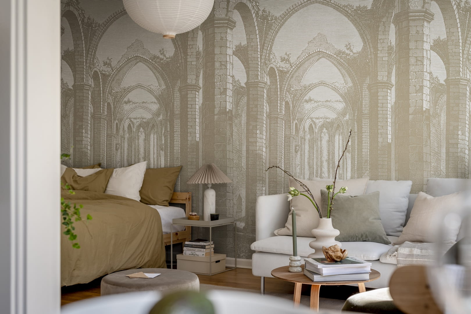 Fototapeta gotycka architektura Rebel Walls R19222 Gothic Arches Sand Vintage Brocade