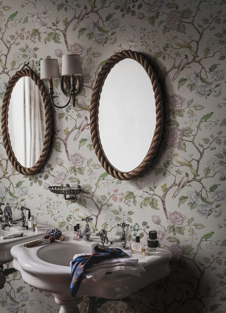 Tapeta botaniczna Rebel Walls R19264 Petit Flora Pearl Vintage Brocade